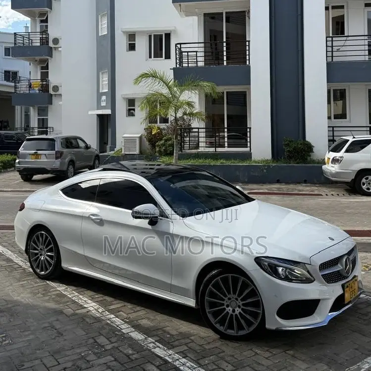 Mercedes-Benz C180 2016 White