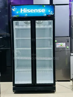 Hisense Showcase Fridge // 758l // Bei 2.8m
