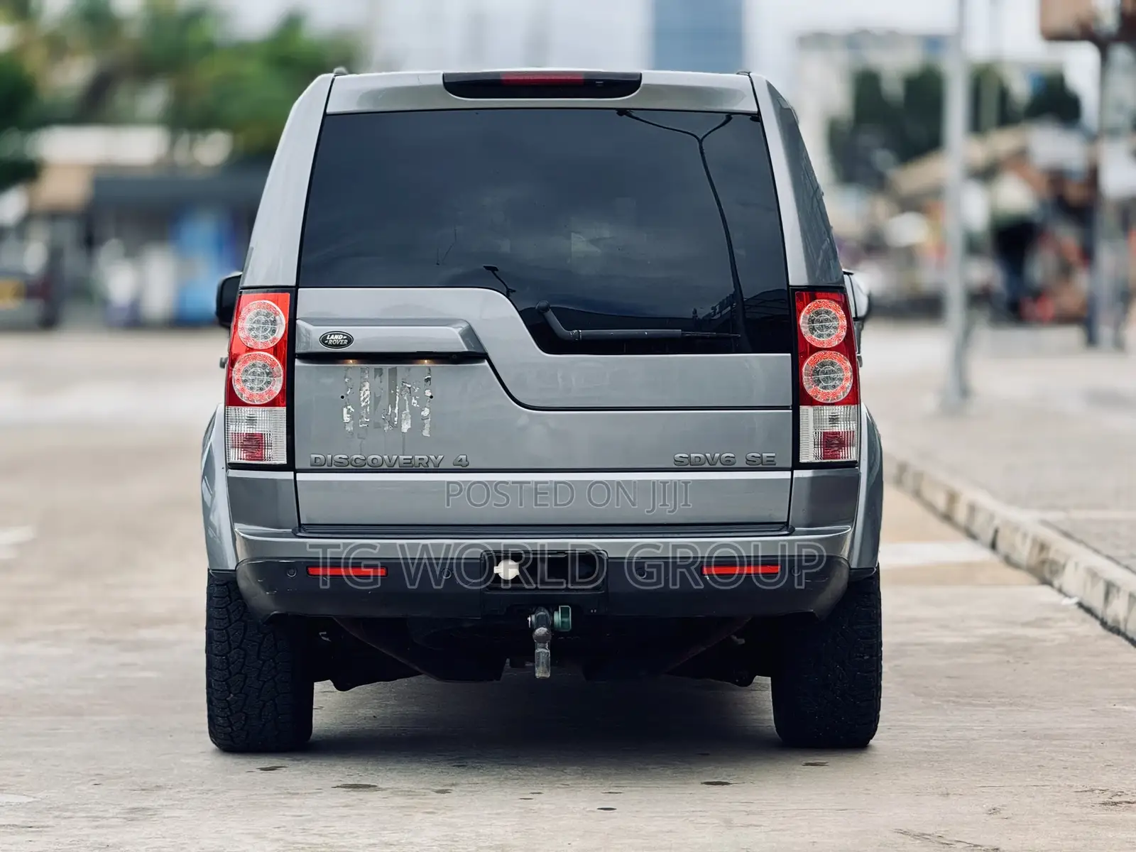 Land Rover Discovery 2013 Gray