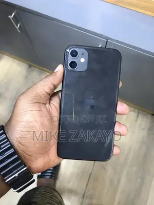 Apple iPhone 11 64 GB Black
