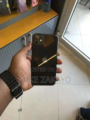 Apple iPhone 11 128 GB Black