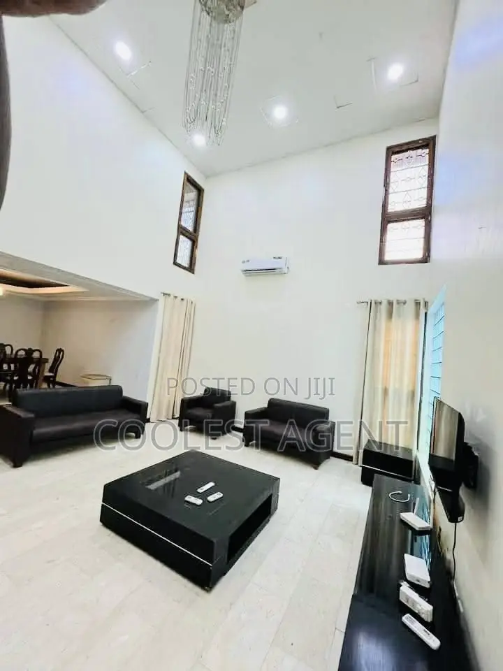 6bdrm Duplex in Upanga, Kinondoni for rent