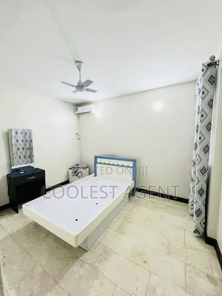 6bdrm Duplex in Upanga, Kinondoni for rent