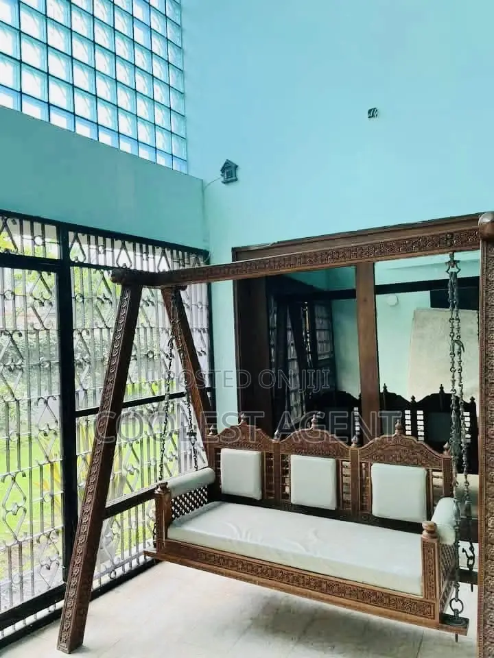 6bdrm Duplex in Upanga, Kinondoni for rent