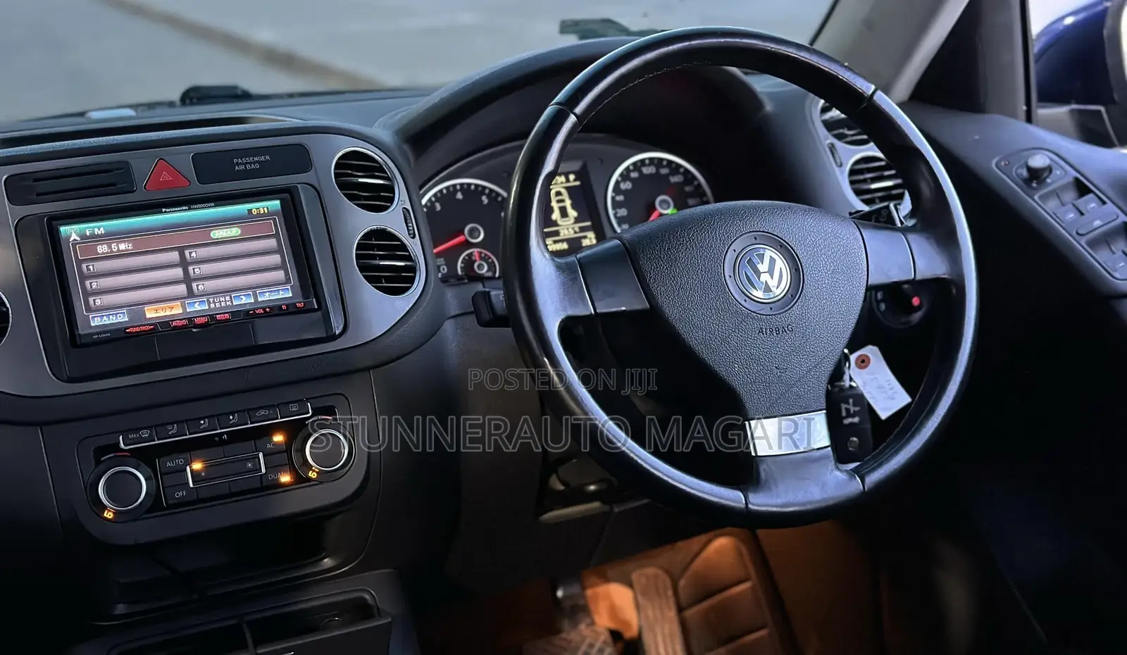 Volkswagen Tiguan 2010 Blue