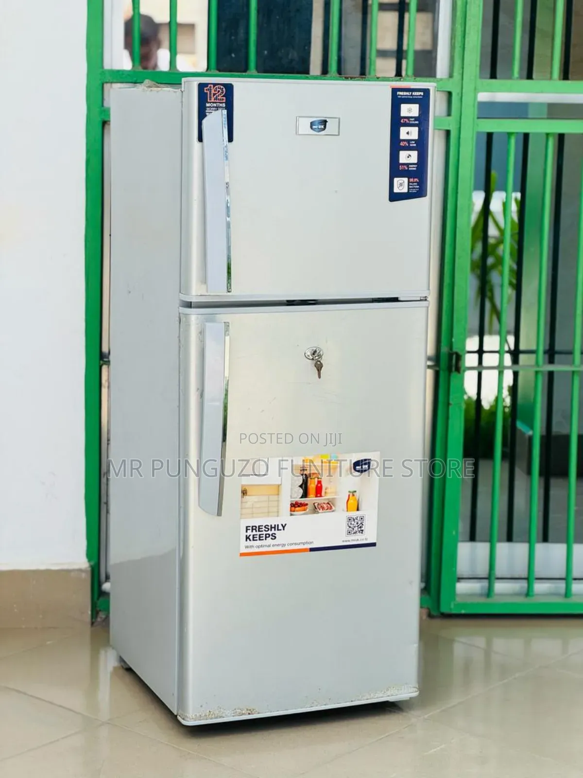 Mr Uk Fridge // 128l // Bei 500,000