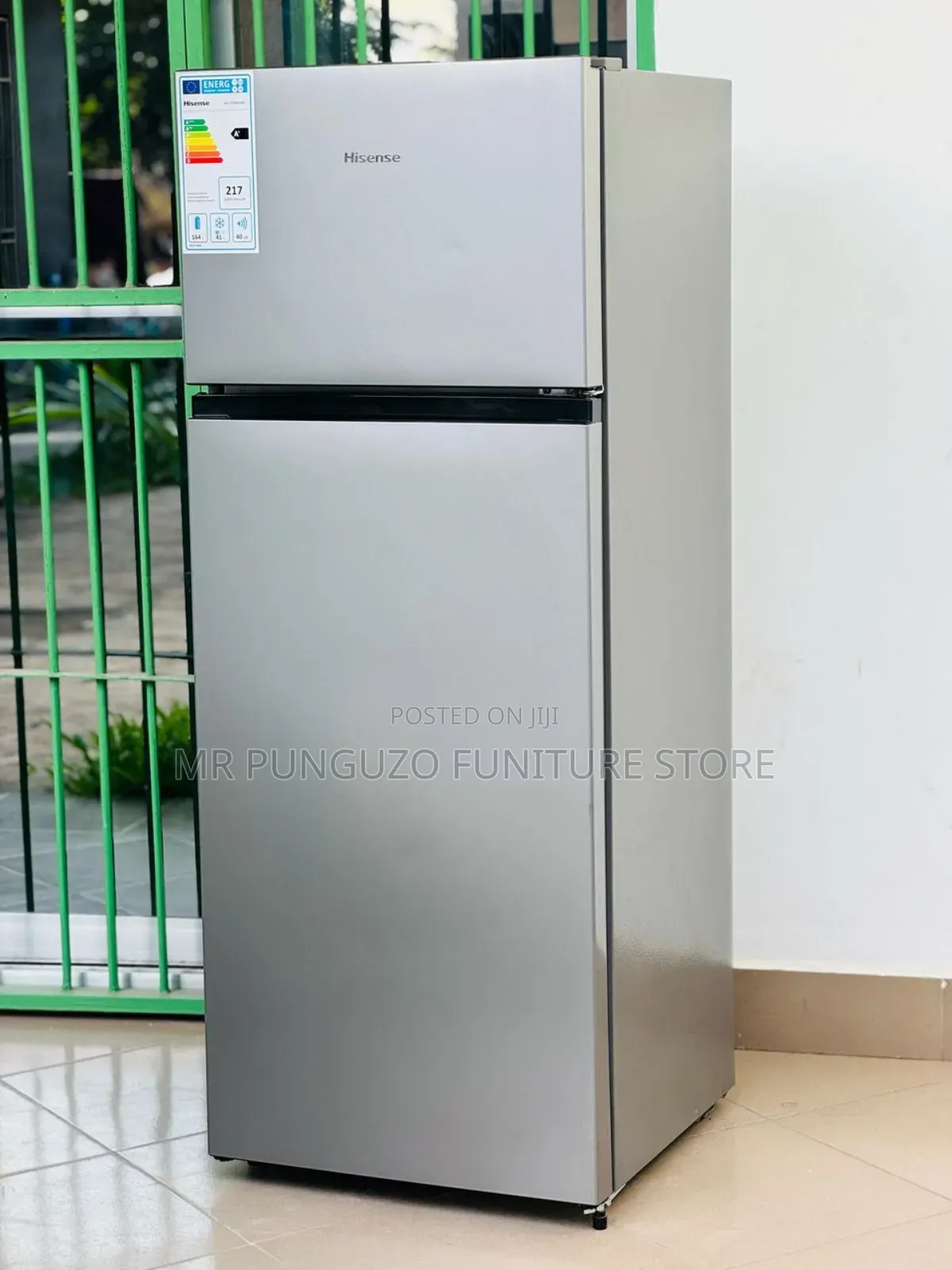 Hisense Fridge //205l // Bei 630,000