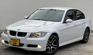 Photo - BMW 3 Series 2007 White