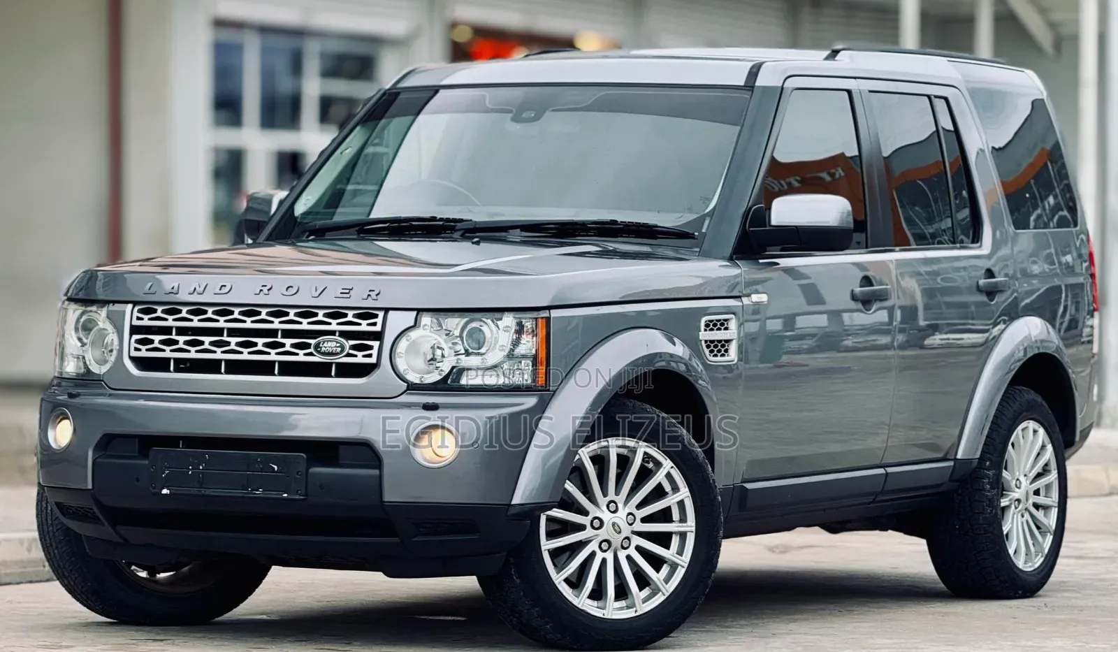 Land Rover Discovery 2013 Silver