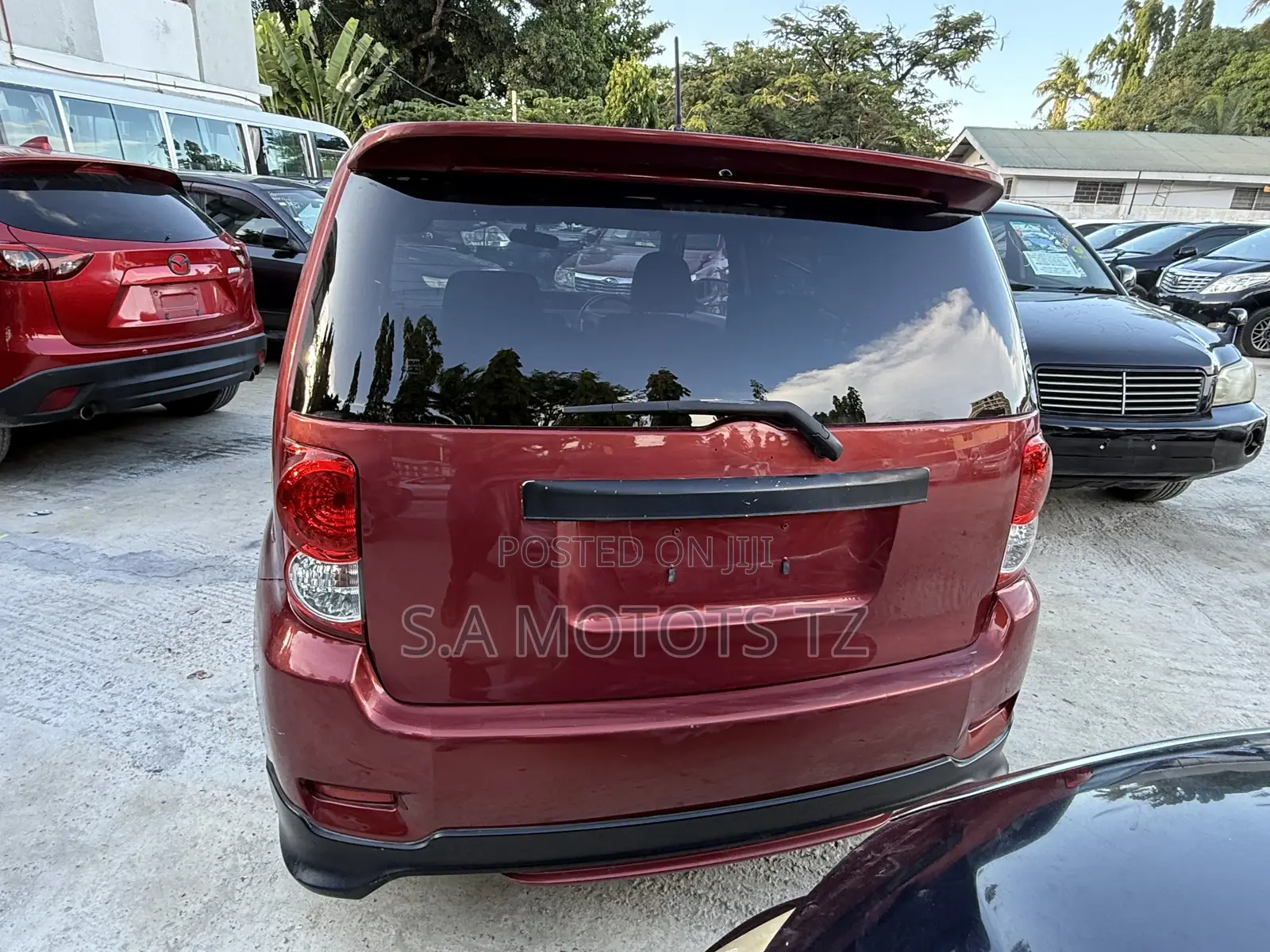 Toyota Corolla Rumion Hatchback 1.5 FWD 2008 Red