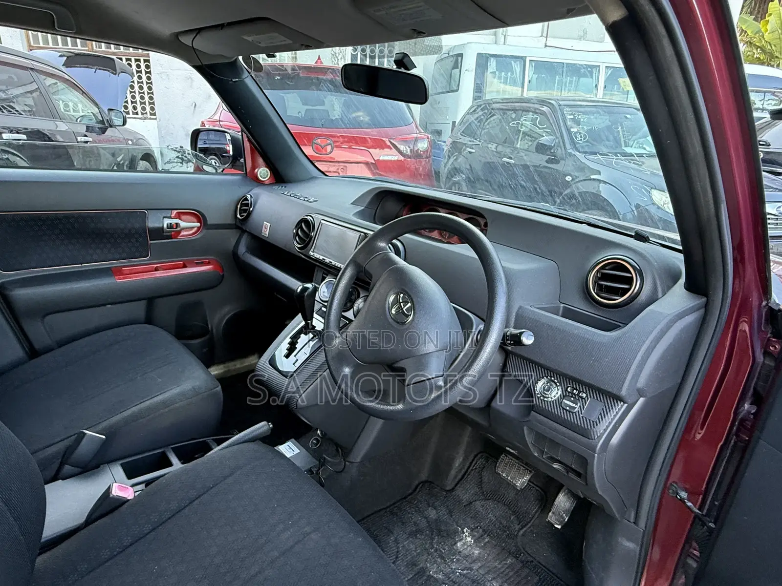 Toyota Corolla Rumion Hatchback 1.5 FWD 2008 Red
