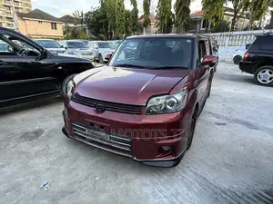 Toyota Corolla Rumion Hatchback 1.5 FWD 2008 Red