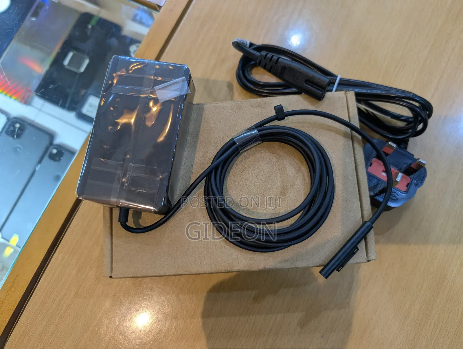 Microsoft Surface Laptop Adapter