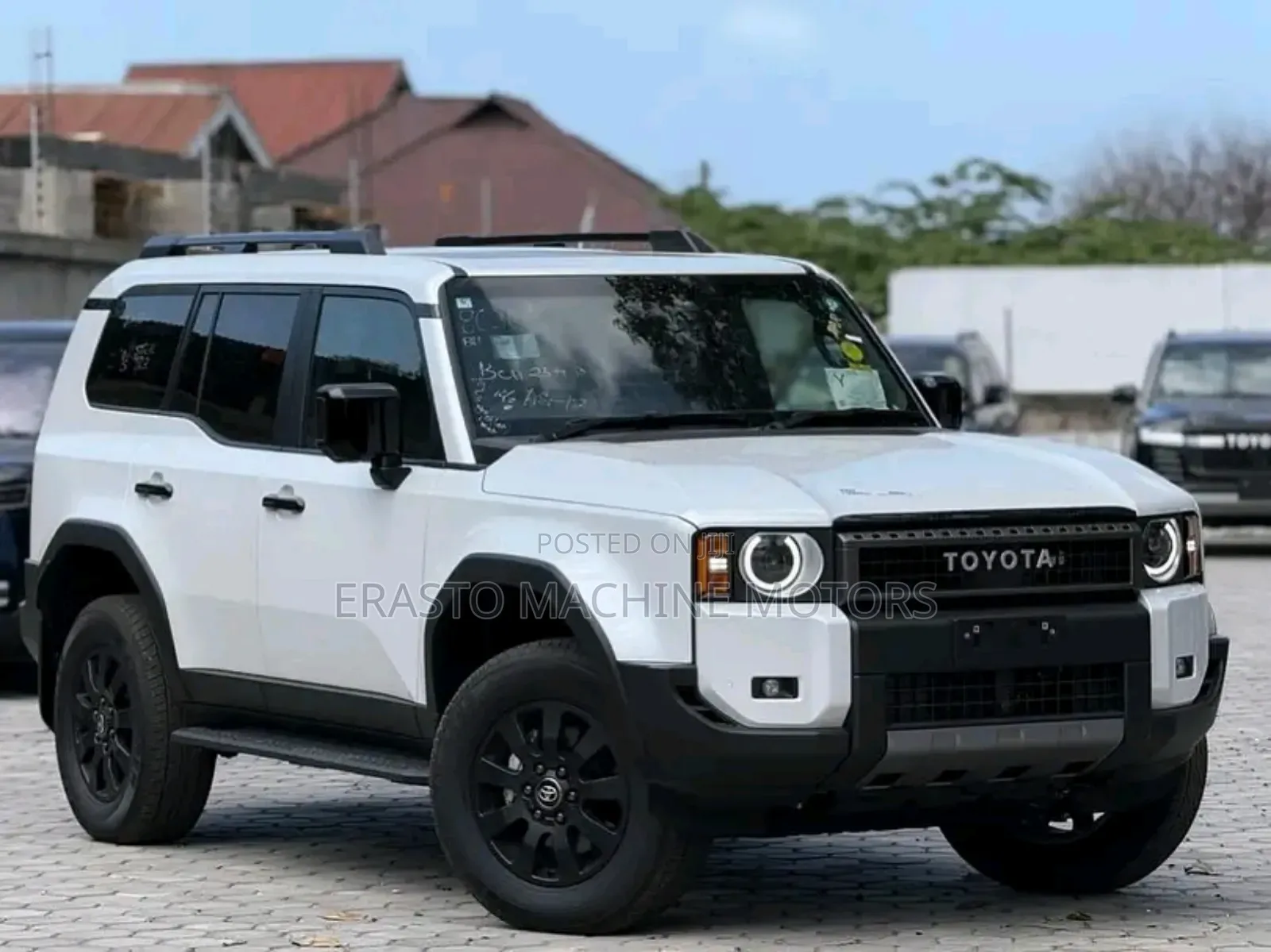 Toyota Land Cruiser Prado 2024 White