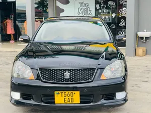 Photo - Toyota Crown 2006 Black