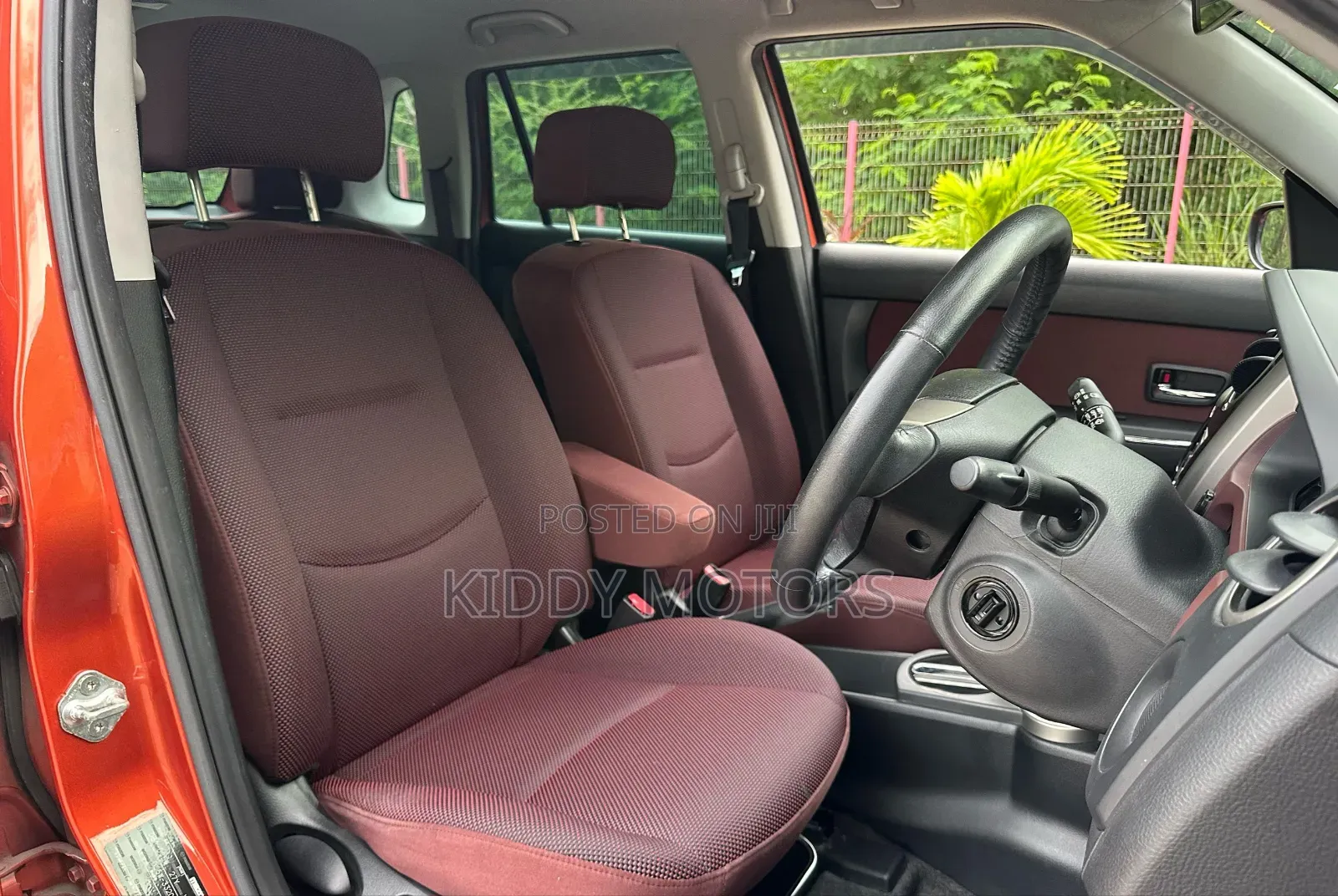 Mazda Verisa 2009 Red