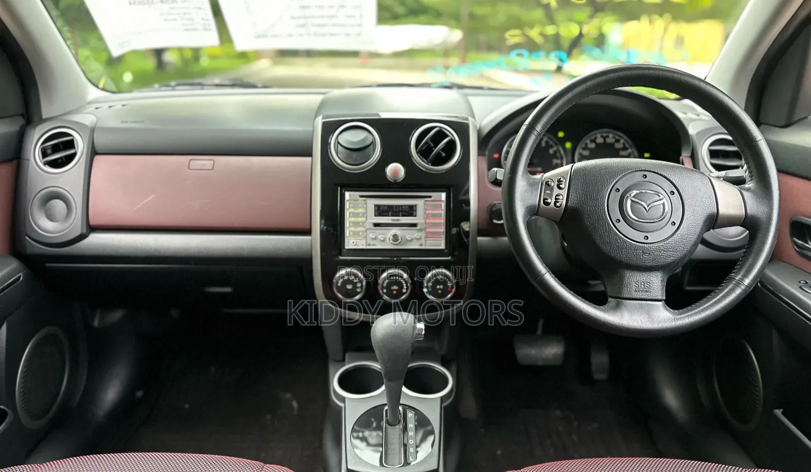 Mazda Verisa 2009 Red