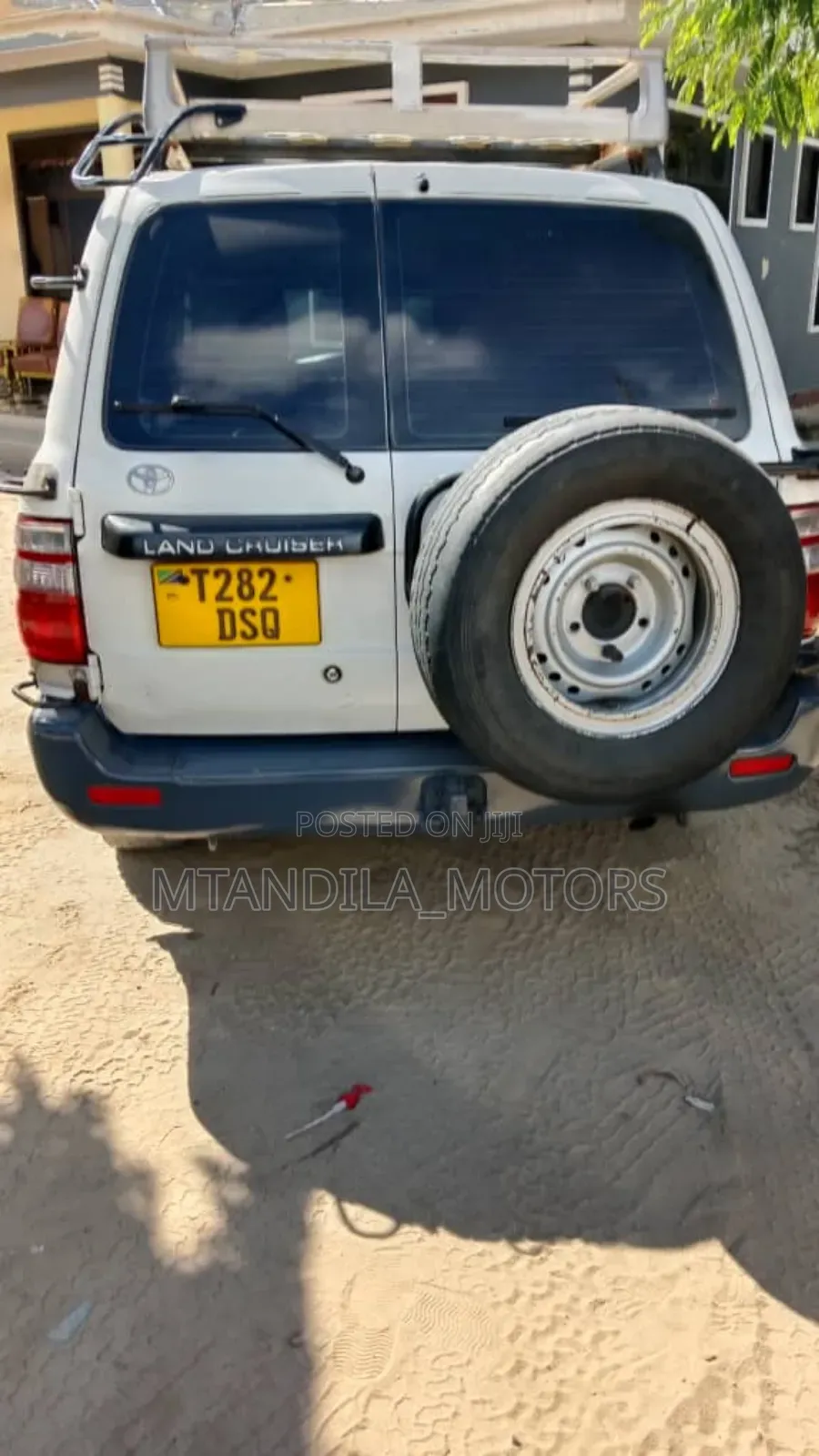 Toyota Land Cruiser Prado 2005 White