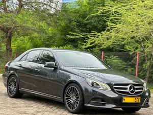 Mercedes-Benz E250 2013 Gray