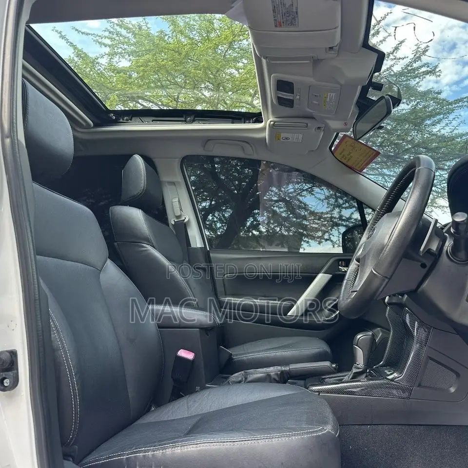 Subaru Forester 2013 Off white