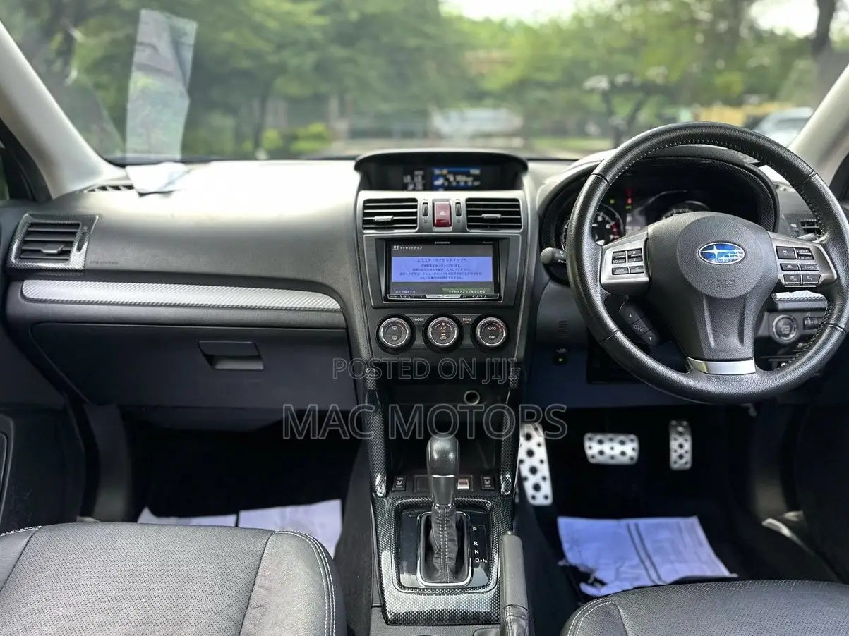 Subaru Forester 2013 Off white