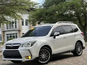 Subaru Forester 2013 Off white