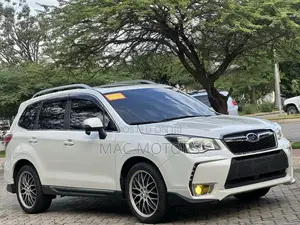Subaru Forester 2013 Off white