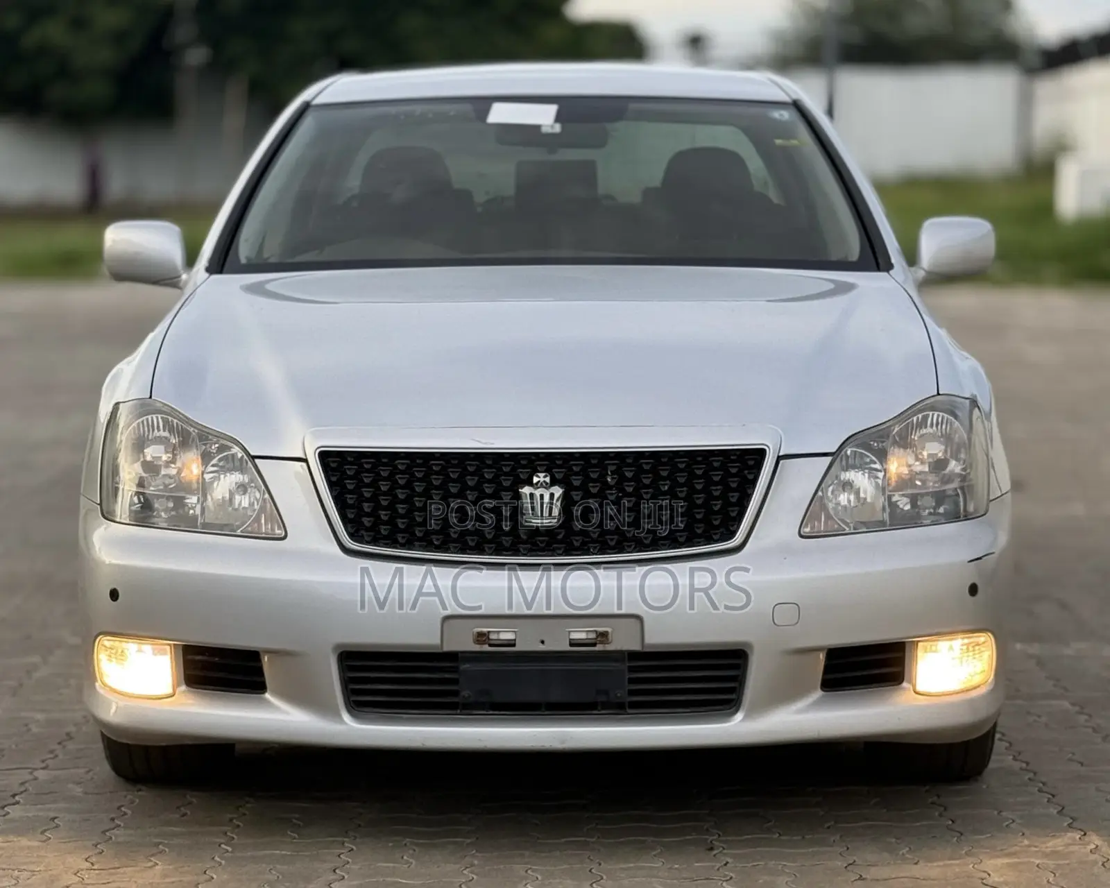 Toyota Crown 2006 Silver