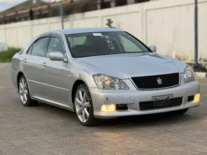 Toyota Crown 2006 Silver