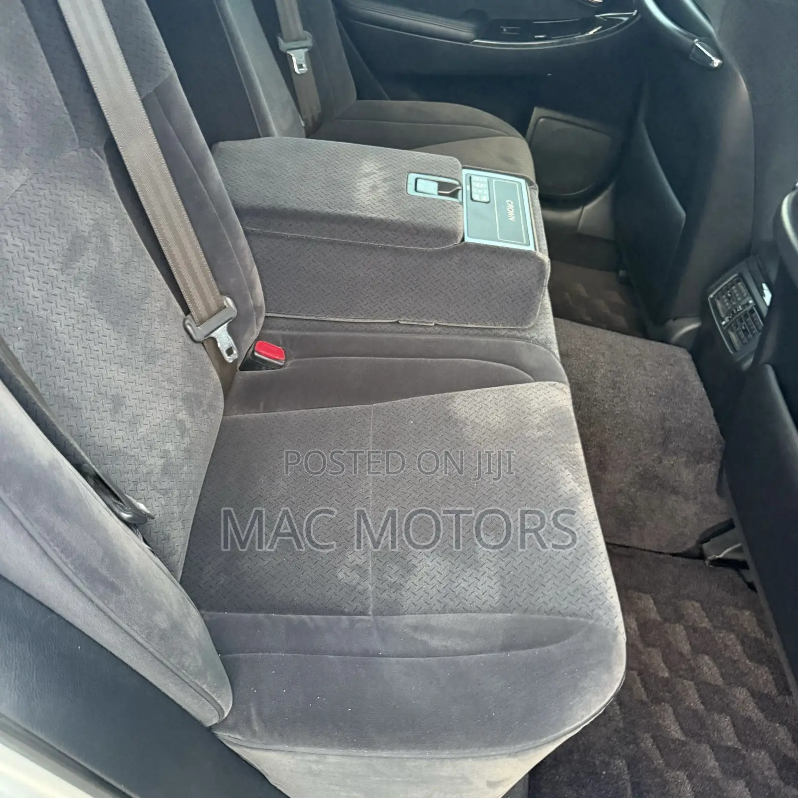 Toyota Crown 2006 Silver