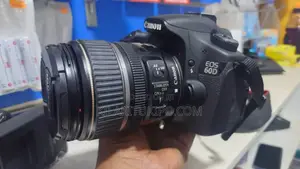 Canon Eos 60d Camera With Lens