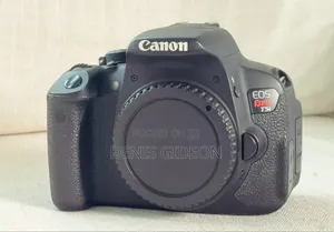 Canon T5/700d With Lens 18 - 55mm