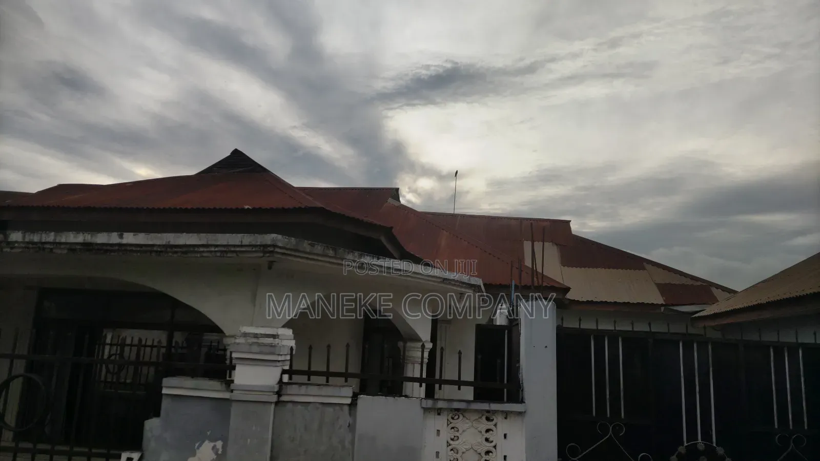 3bdrm House in Ukonga for sale