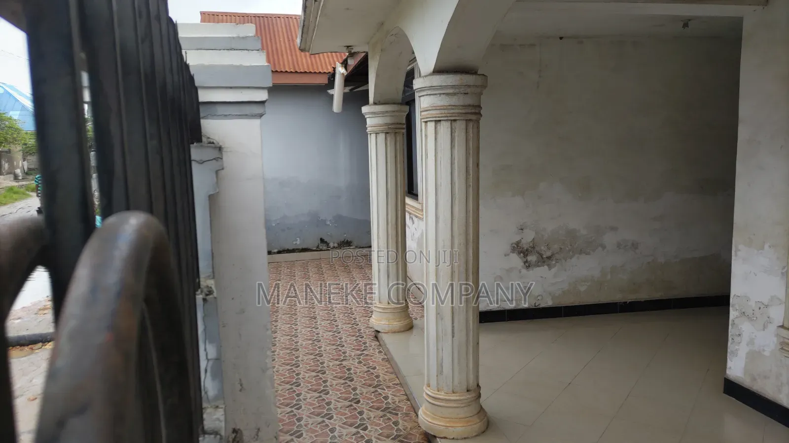 3bdrm House in Ukonga for sale