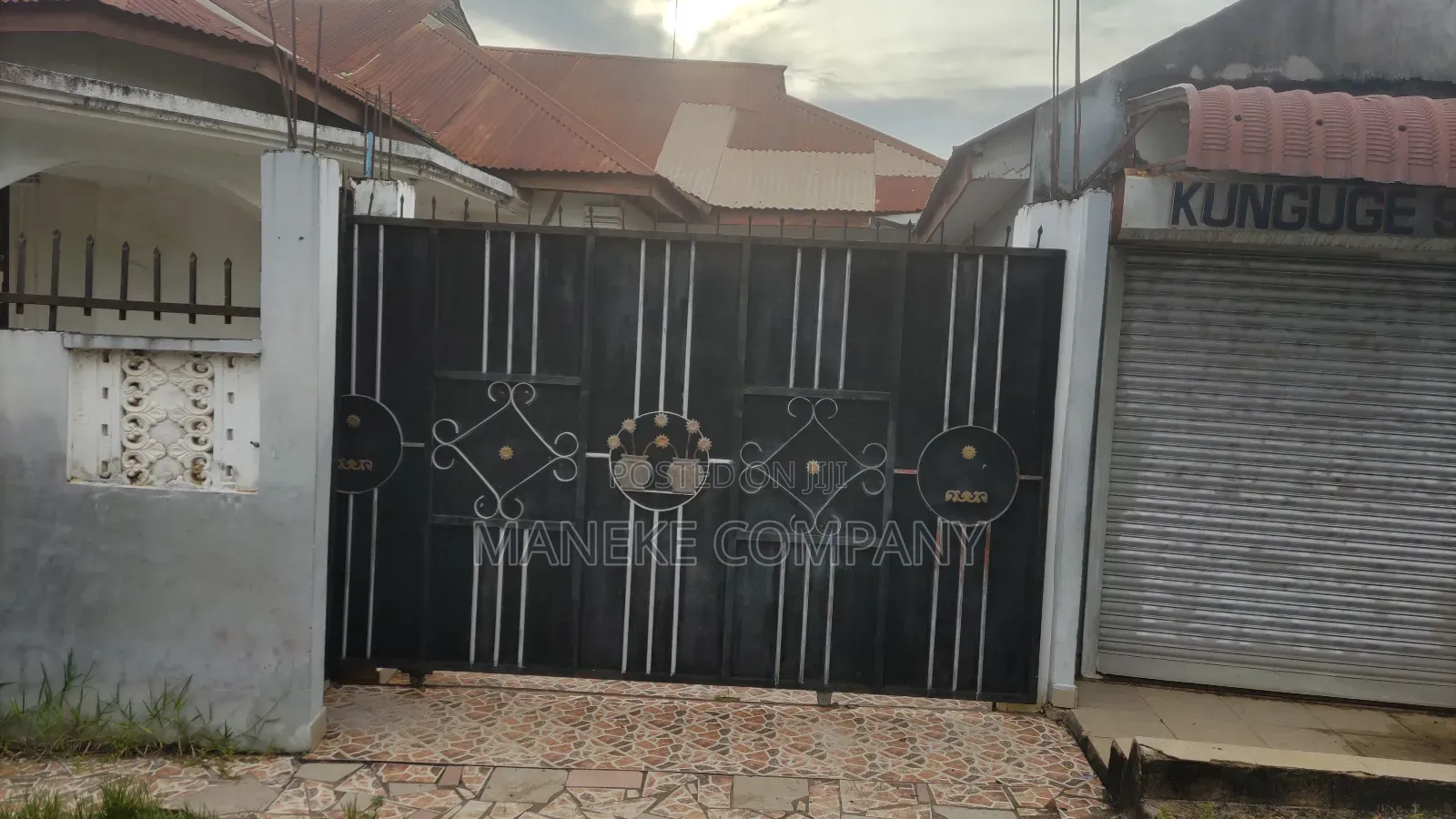 3bdrm House in Ukonga for sale