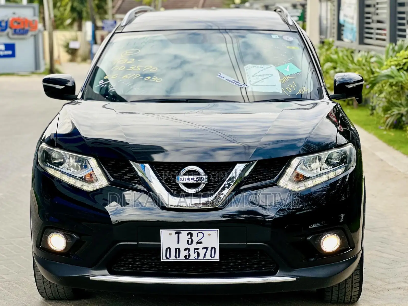 Nissan X-Trail SV Premium 2014 Black
