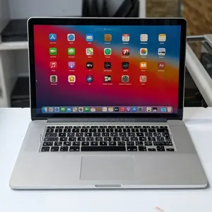 Laptop Apple MacBook Pro 2015 16GB Intel Core I7 SSD 256GB