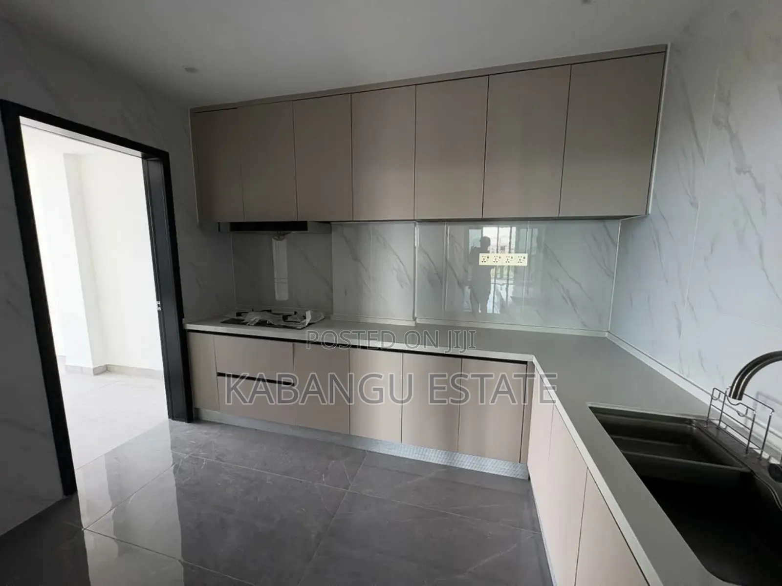 4bdrm Penthouse in Masaki Penthouse for rent