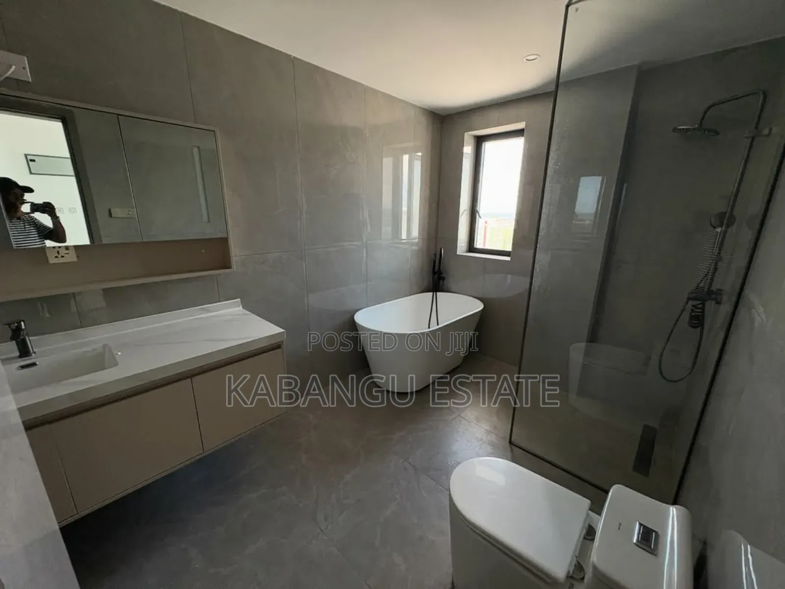 4bdrm Penthouse in Masaki Penthouse for rent