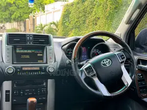 Toyota Land Cruiser Prado 3.0 TD 2012 Silver