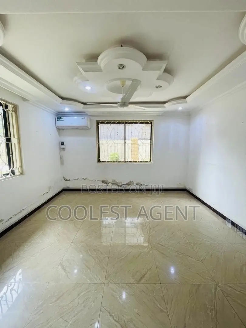 5bdrm House in Coolest Estate, Masaki for rent