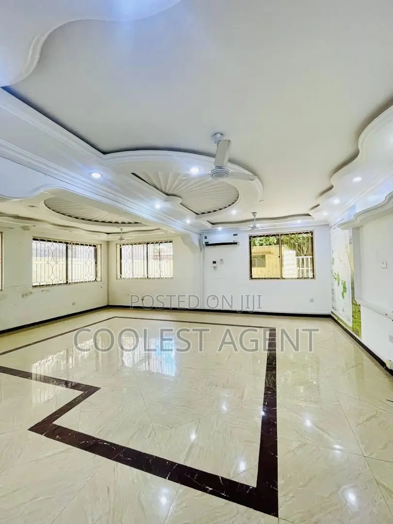 5bdrm House in Coolest Estate, Masaki for rent