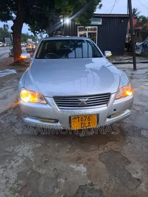 Photo - Toyota Mark X 2005 Silver