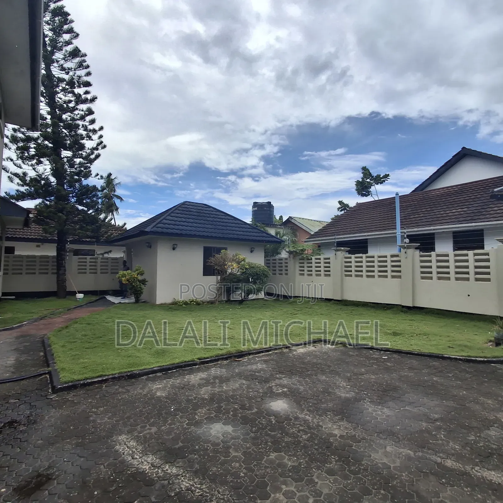 4bdrm House in Mikocheni for rent
