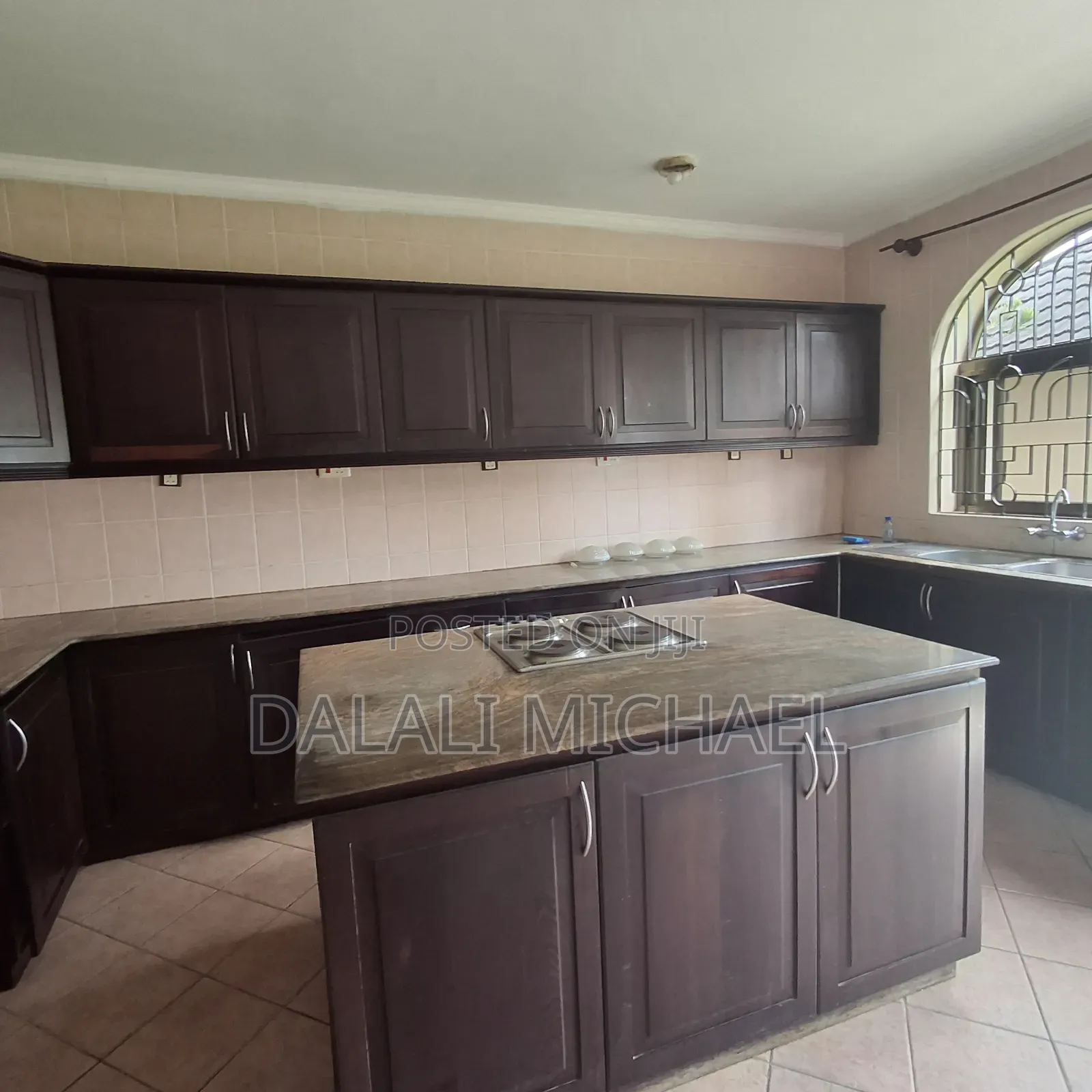4bdrm House in Mikocheni for rent