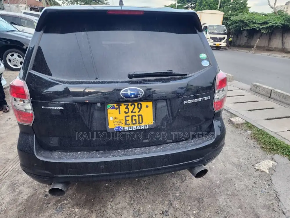 Subaru Forester 2013 Black