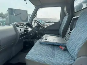 Mitsubishi Canter Truck
