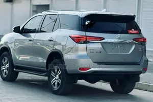 Toyota Fortuner 2019 Gray