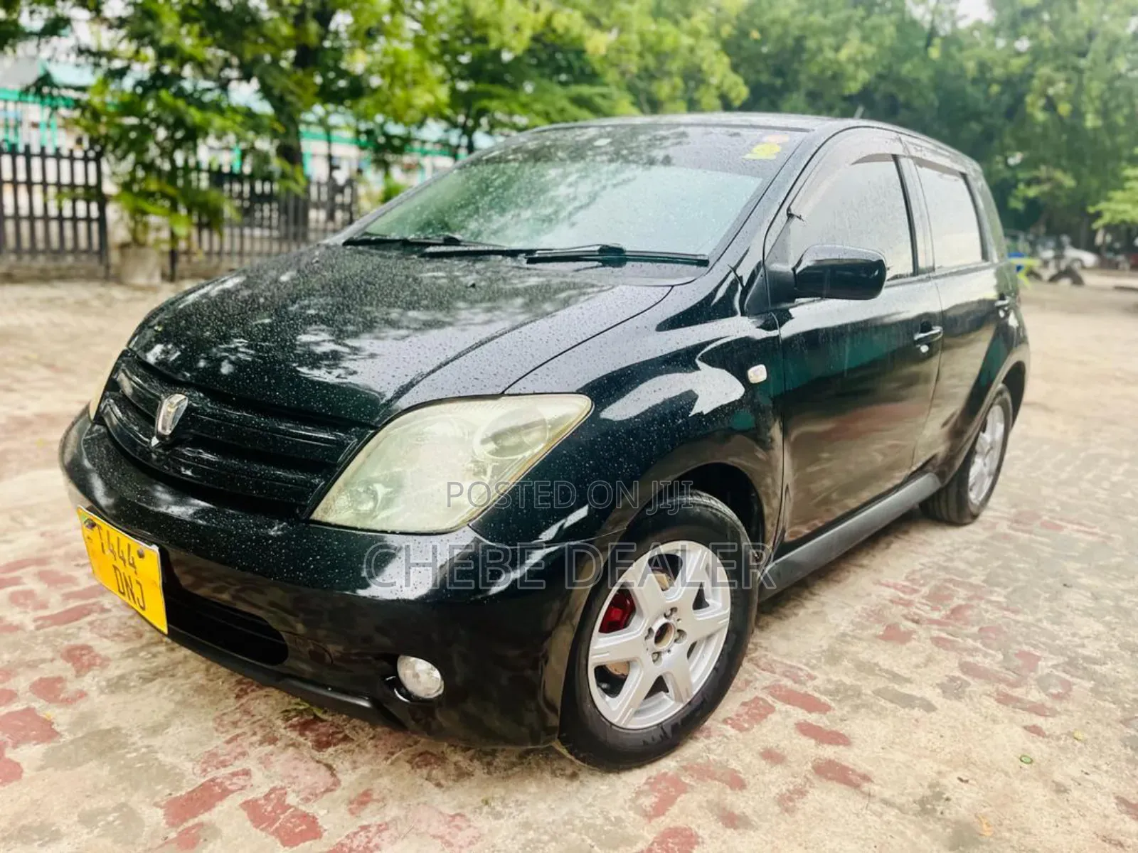 Toyota IST 2003 Black