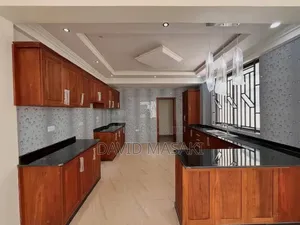 5bdrm House in Good Villa Bora, Oyster Bay for rent